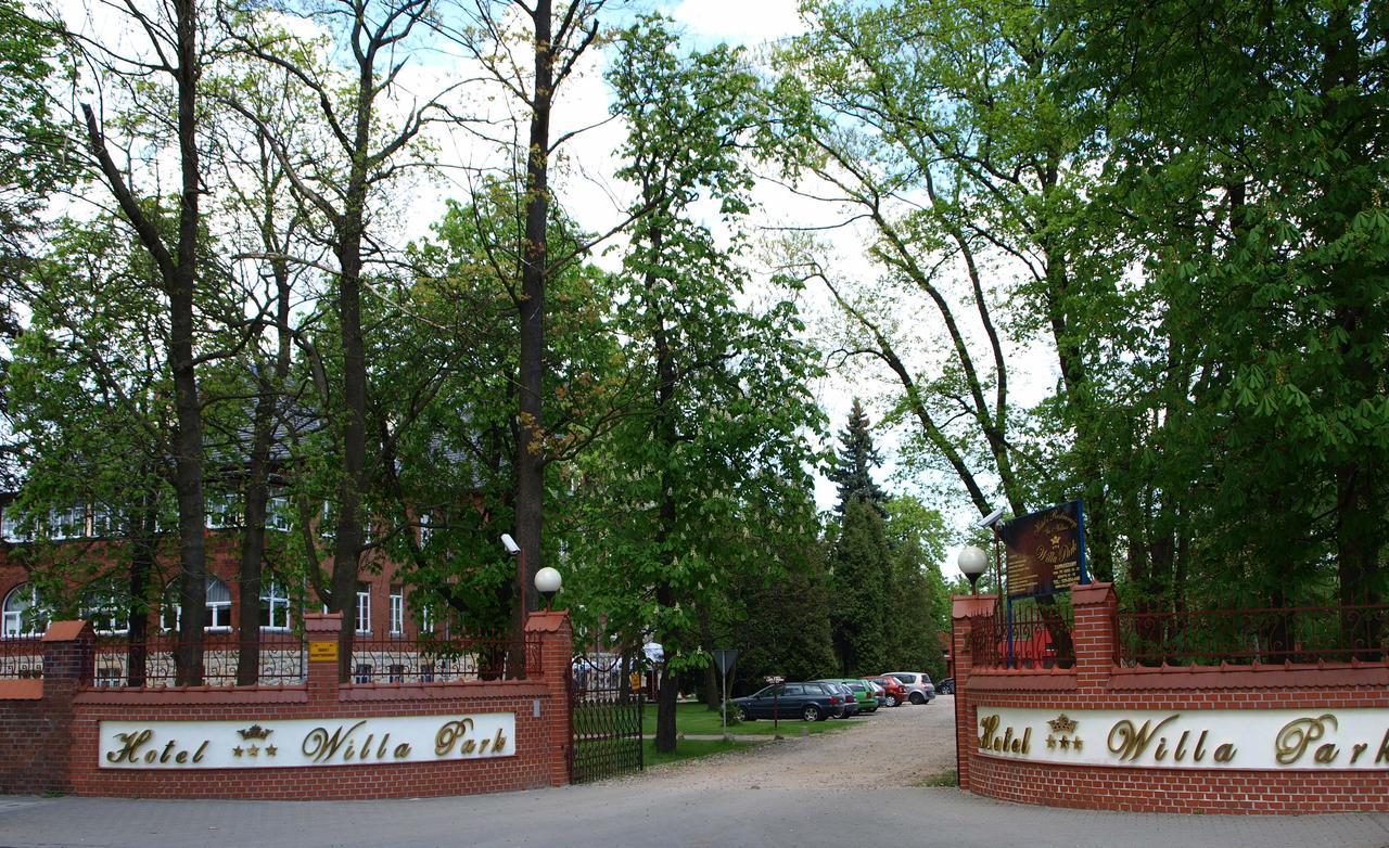 Hotel Willa Park Żagań Exterior foto